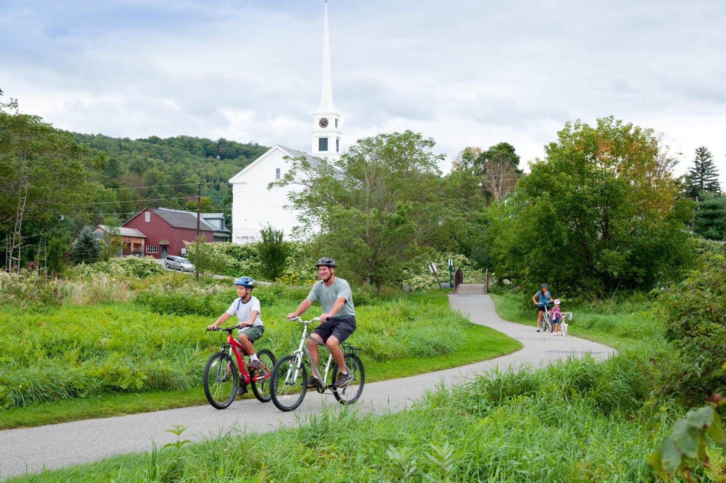 Stowe Recreation Path